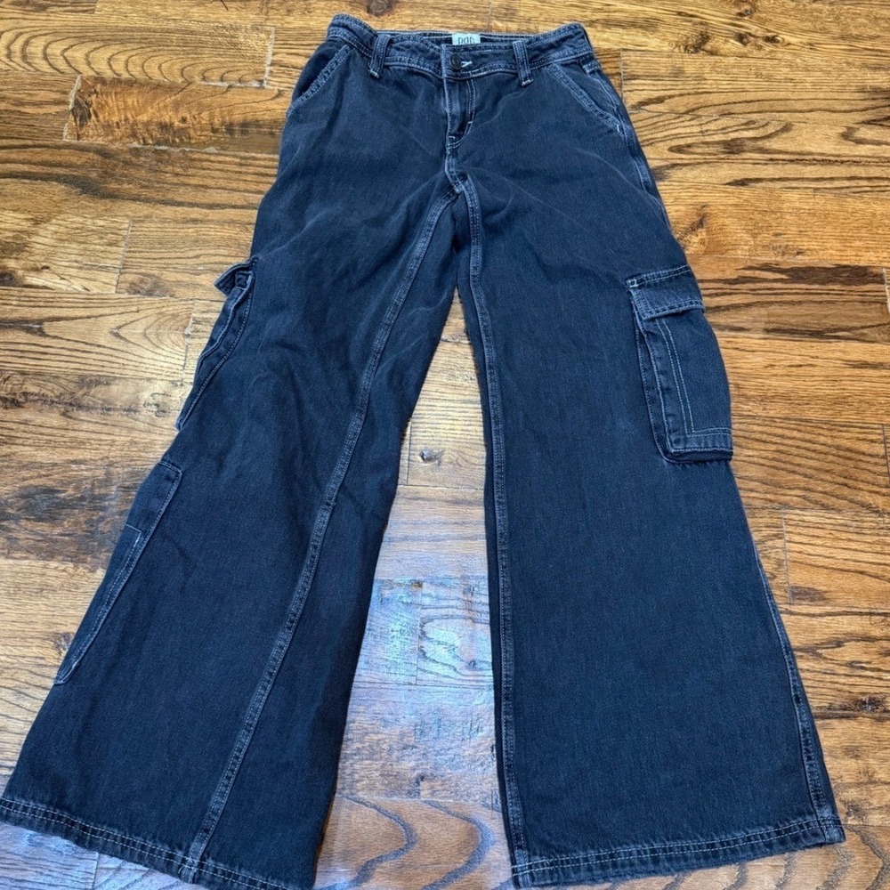 BDG Urban Outfitters Puddle Jeans W25 L32 Black Wide Leg Cargo Y2K Streetwear